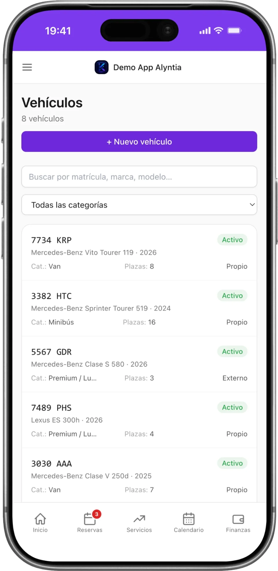 La flota de vehículos en la app móvil de Kordina